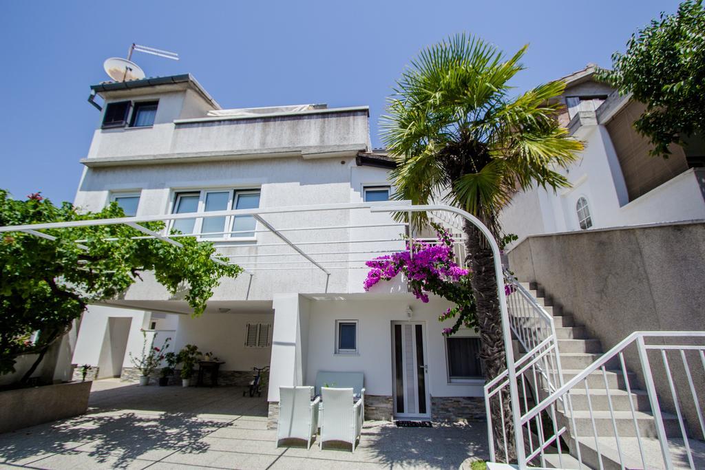 Luxury Studio Apartment White Sensation Vodice Extérieur photo