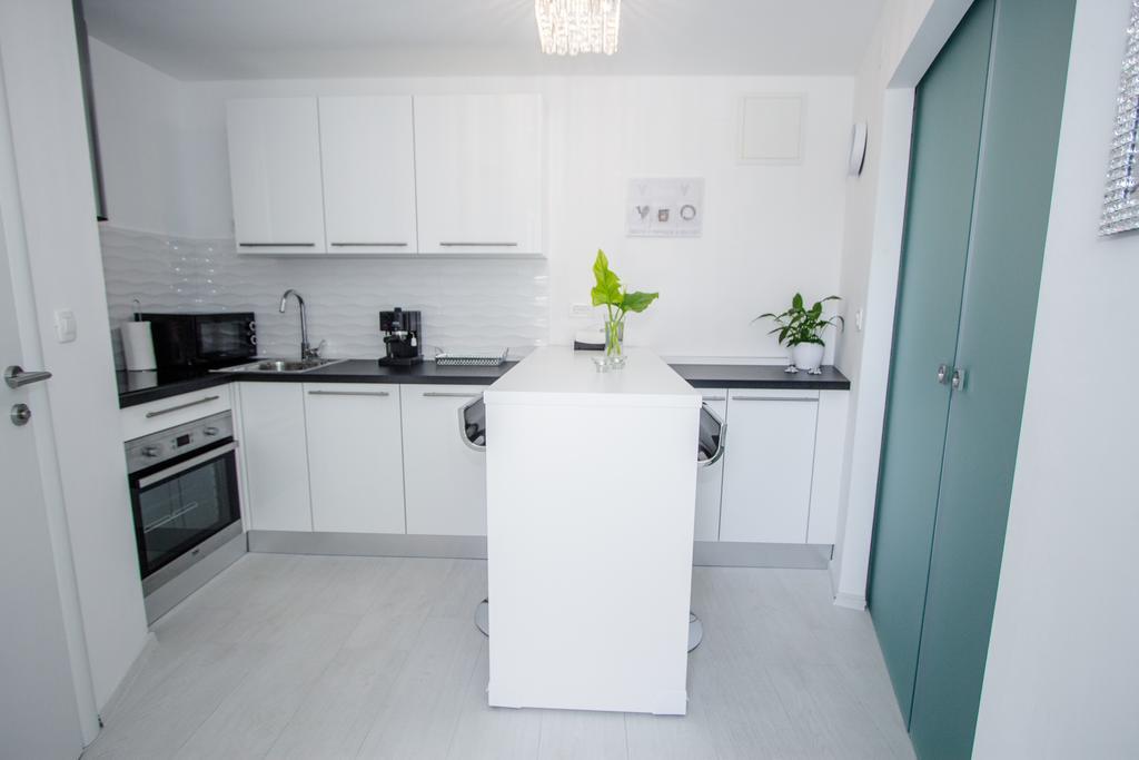 Luxury Studio Apartment White Sensation Vodice Extérieur photo